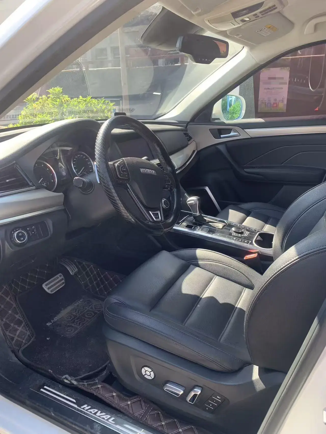 2017 HAVAL H7 thumbnail 3