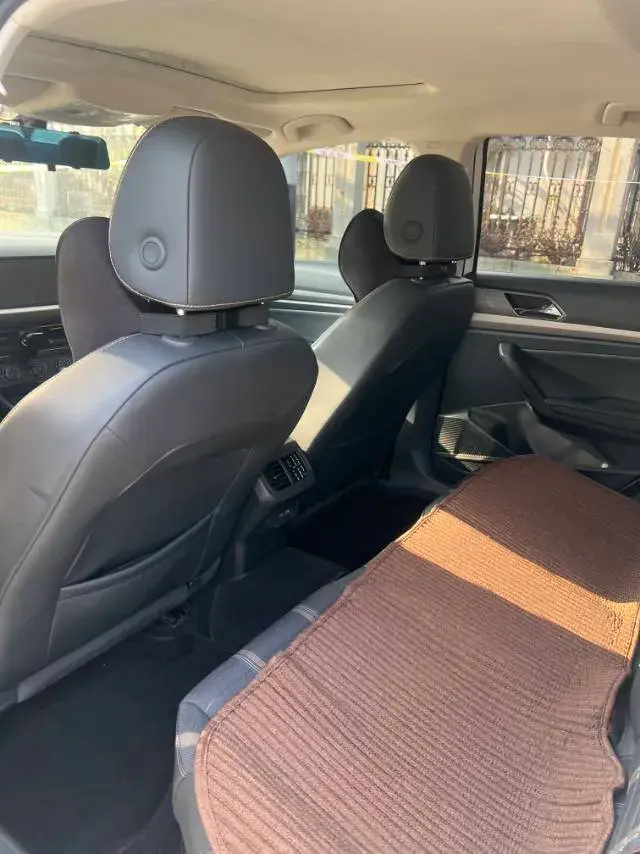 2022 VOLKSWAGEN LAVIDA thumbnail 3