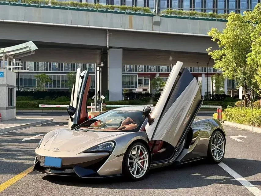 2015 McLaren 570 3.8T 570HP V8 7DCT,autocango,china used car exporter,china ev exporter,chinese used car exporter,chinese used ev exporter