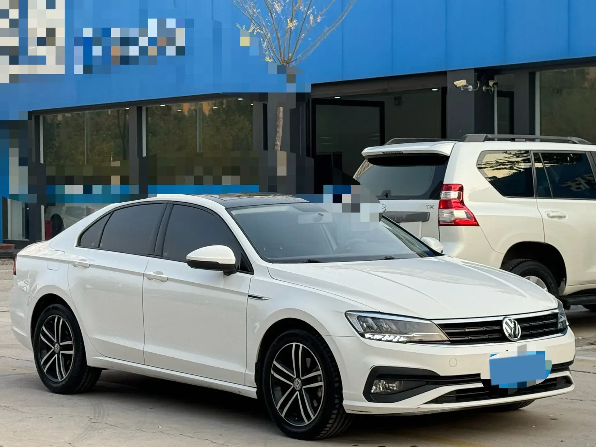 2019 VOLKSWAGEN LAMANDO thumbnail 3