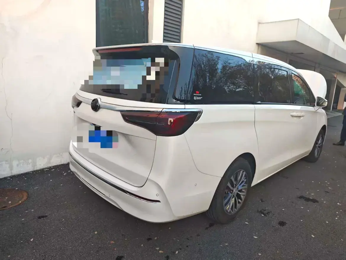 2022 BUICK GL8 thumbnail 2