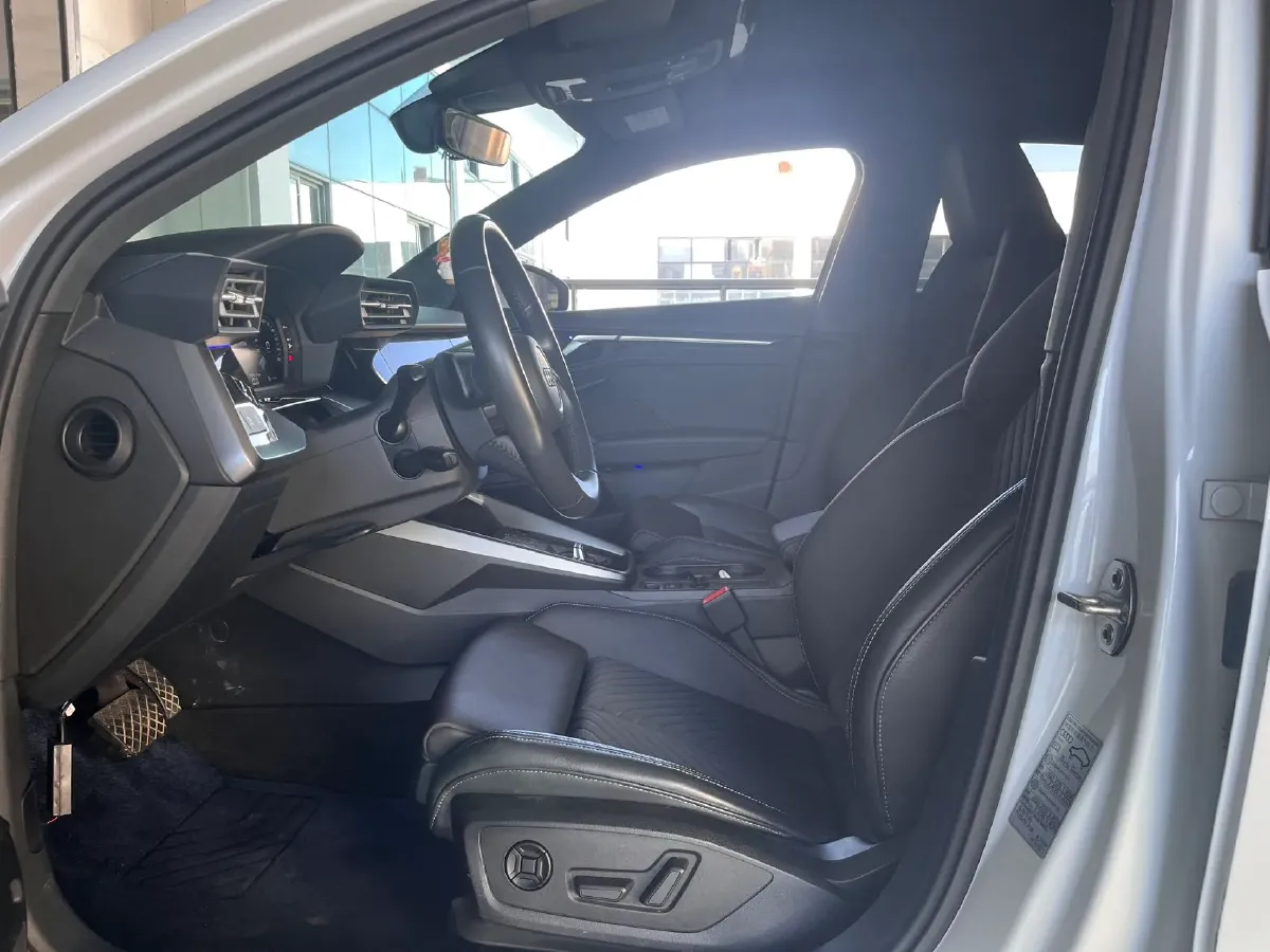 2022 Audi A3 1.4T 150HP L4 7DCT,autocango,china used car exporter,china ev exporter,chinese used car exporter,chinese used ev exporter