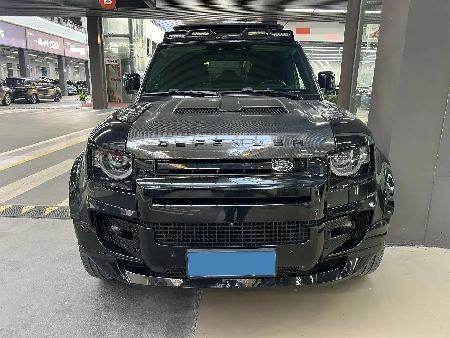 2023 LAND ROVER thumbnail 2