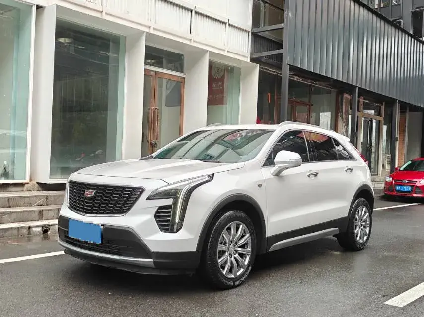 2022 Cadillac XT4 2.0T 237HP L4 9AT