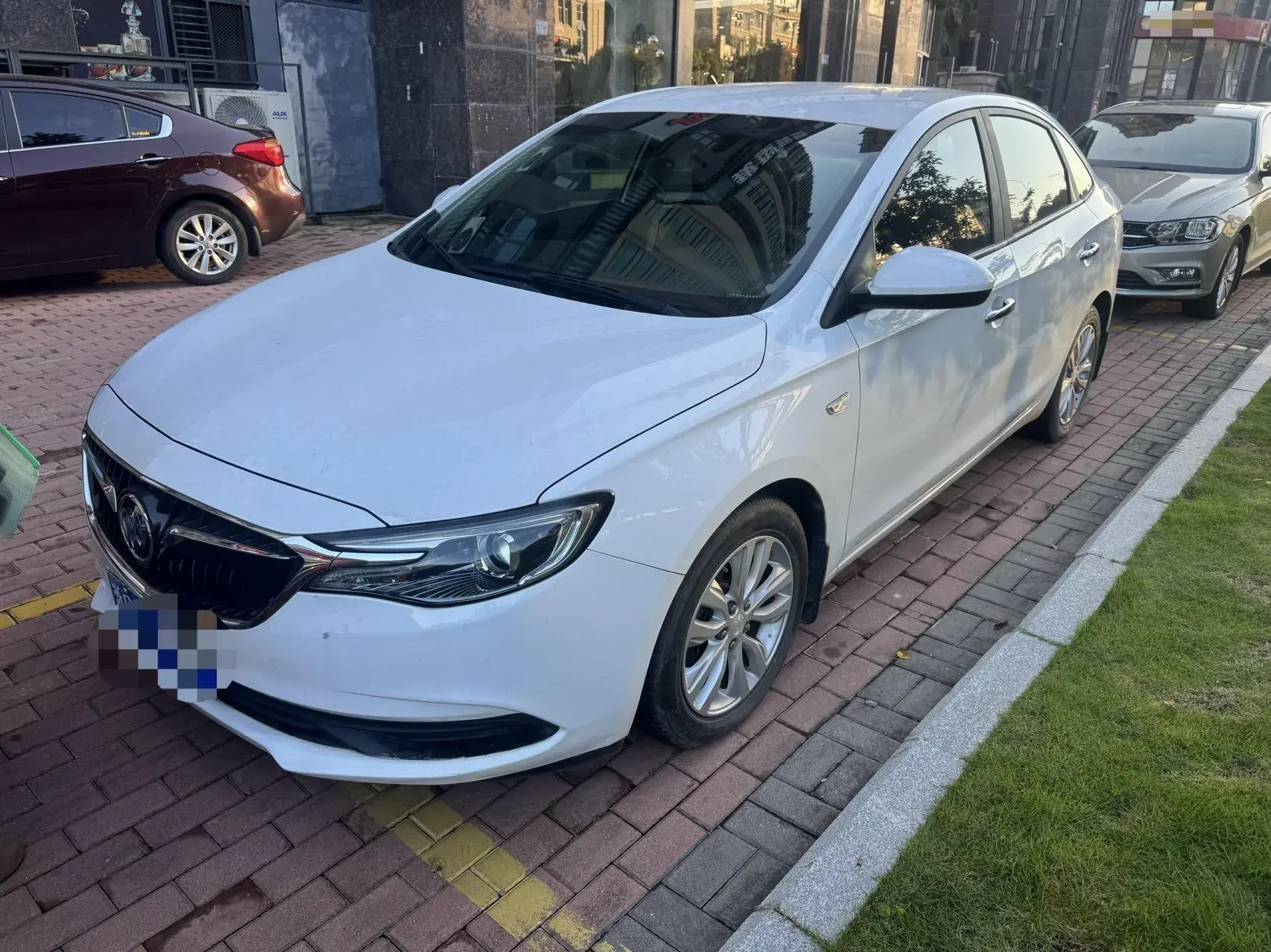 2020 BUICK VERANO view 1