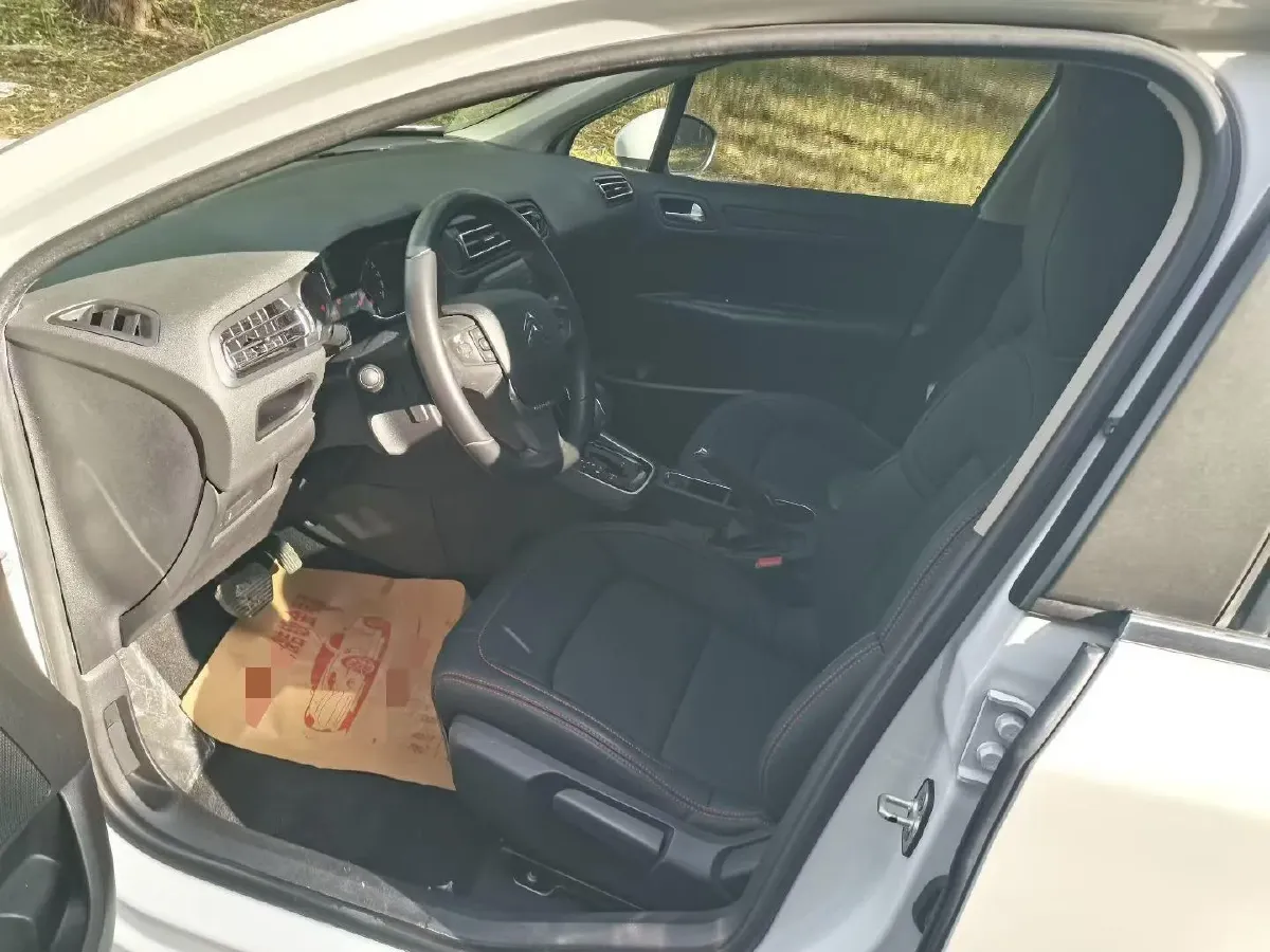 2018 Citroen C4 C-Quatre 1.2T 136HP L3 6AT,autocango,china used car exporter,china ev exporter,chinese used car exporter,chinese used ev exporter