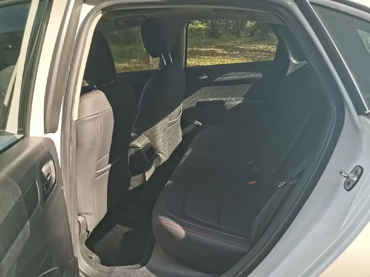 2018 Citroen C4 C-Quatre 1.2T 136HP L3 6AT,autocango,china used car exporter,china ev exporter,chinese used car exporter,chinese used ev exporter