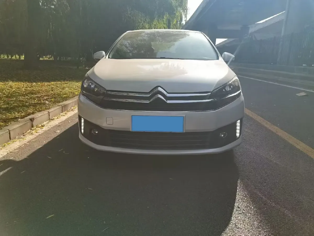2018 Citroen C4 C-Quatre 1.2T 136HP L3 6AT,autocango,china used car exporter,china ev exporter,chinese used car exporter,chinese used ev exporter