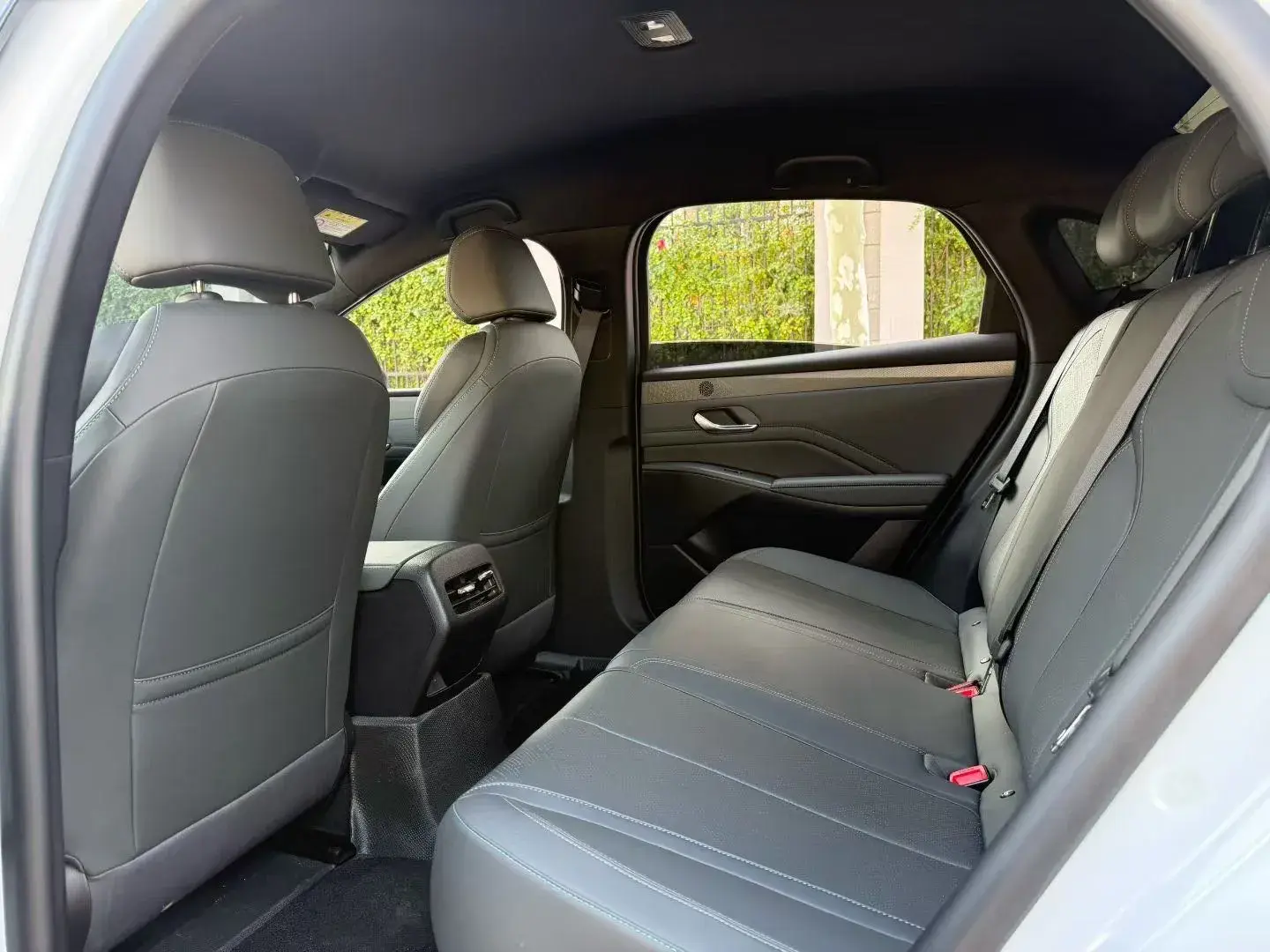 2025 BYD QIN thumbnail 4