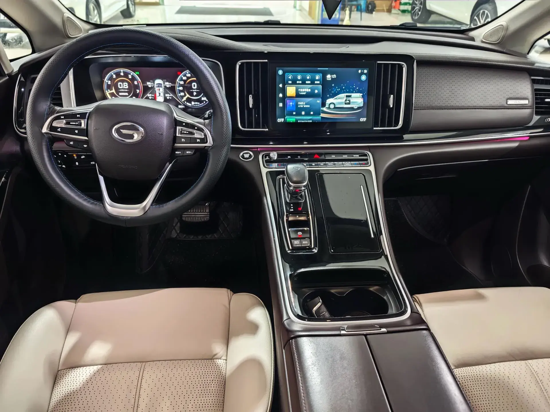 2021 GAC TRUMPCHI thumbnail 3