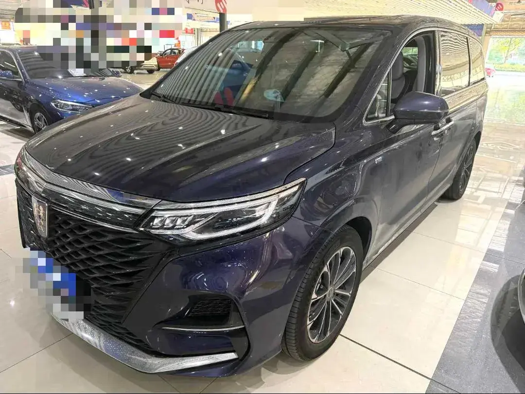 2022 ROEWE IMAX8 view 1