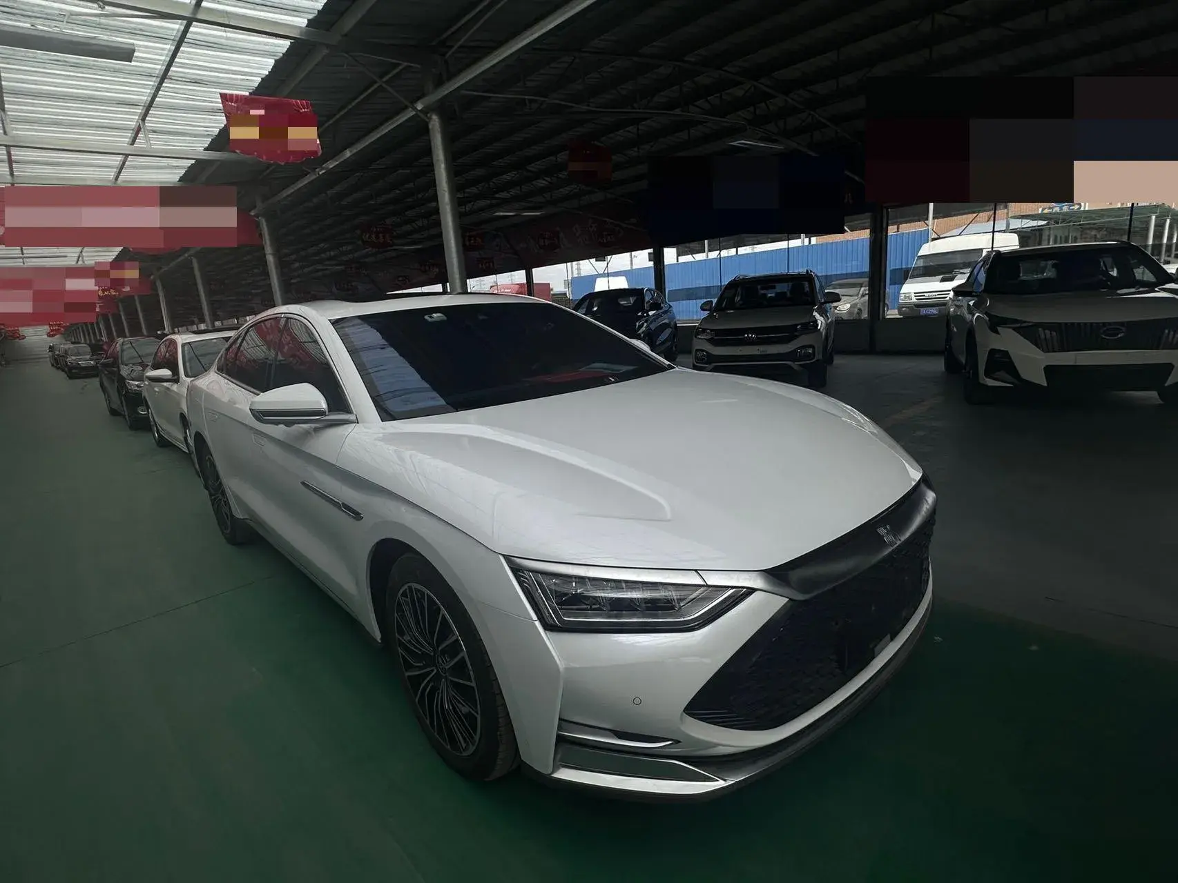 2020 BYD HAN thumbnail 3