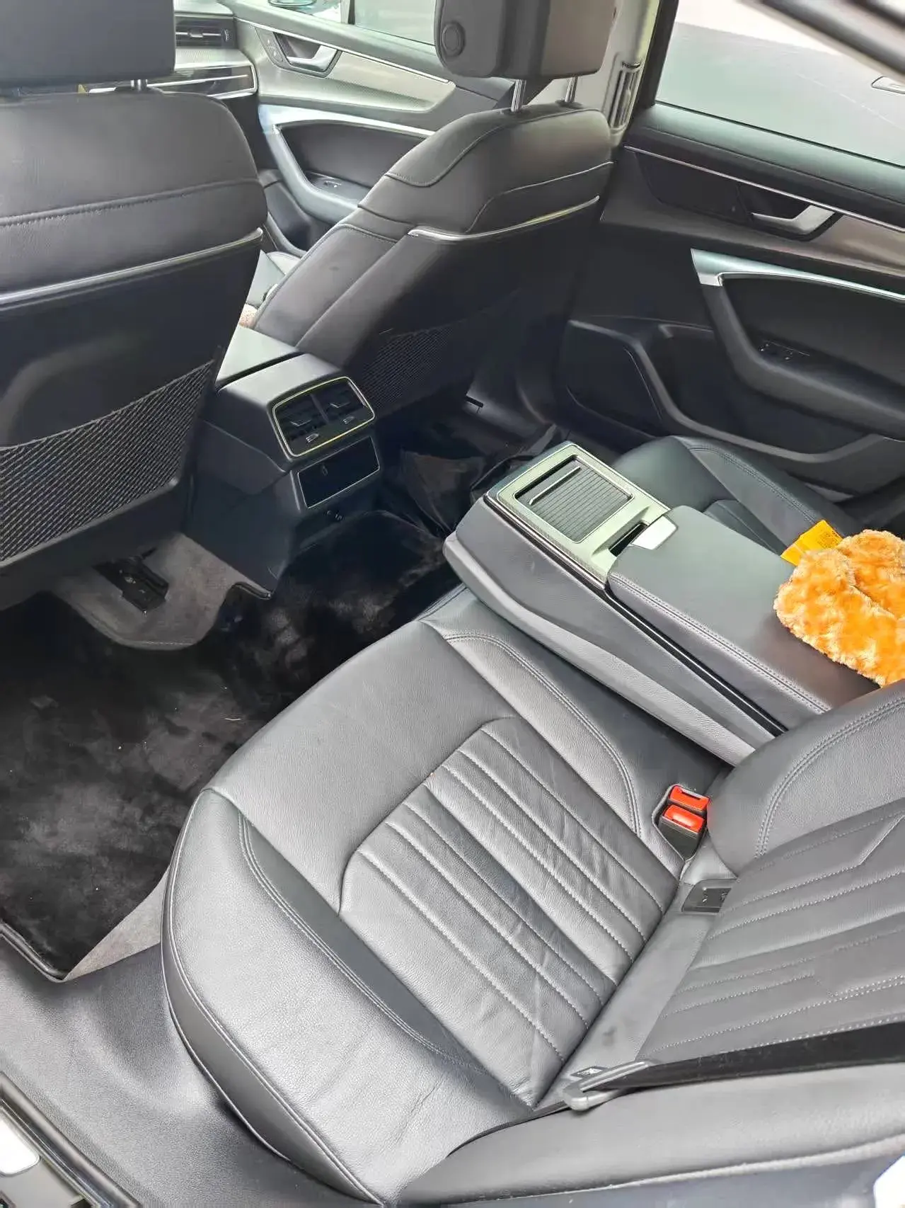 2021 AUDI A6L thumbnail 4