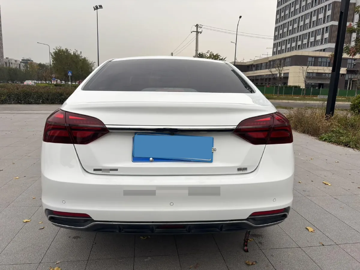 2020 Geely Emgrand 1.5L 109HP L4 5MT,autocango,china used car exporter,china ev exporter,chinese used car exporter,chinese used ev exporter