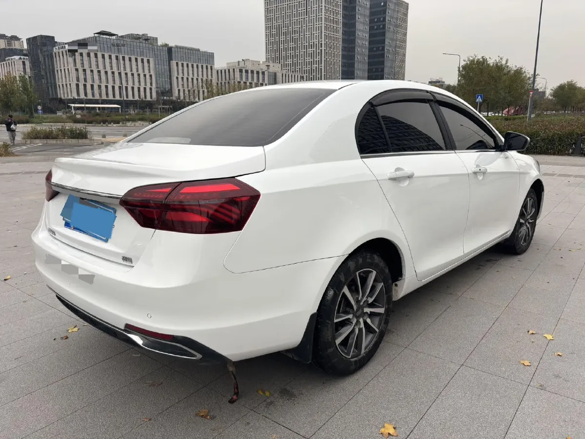2020 Geely Emgrand 1.5L 109HP L4 5MT,autocango,china used car exporter,china ev exporter,chinese used car exporter,chinese used ev exporter