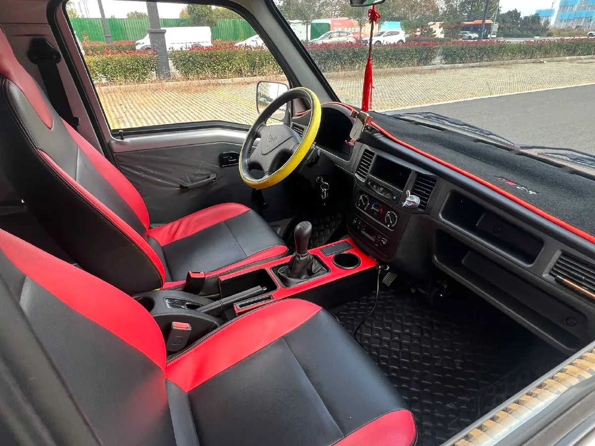 2020 WuLing ZhiGuang 1.2L 76HP L4 5MT,autocango,china used car exporter,china ev exporter,chinese used car exporter,chinese used ev exporter