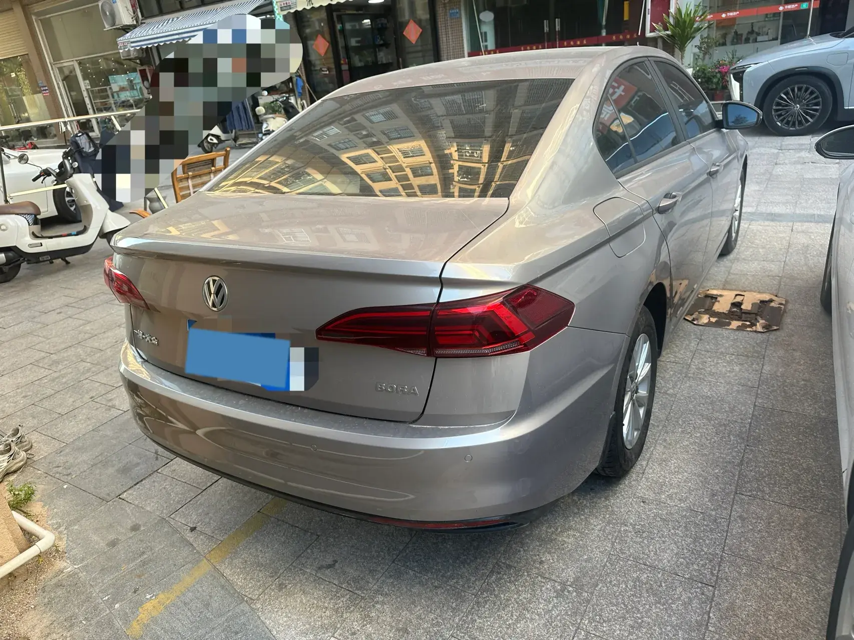 2020 VOLKSWAGEN BORA thumbnail 4