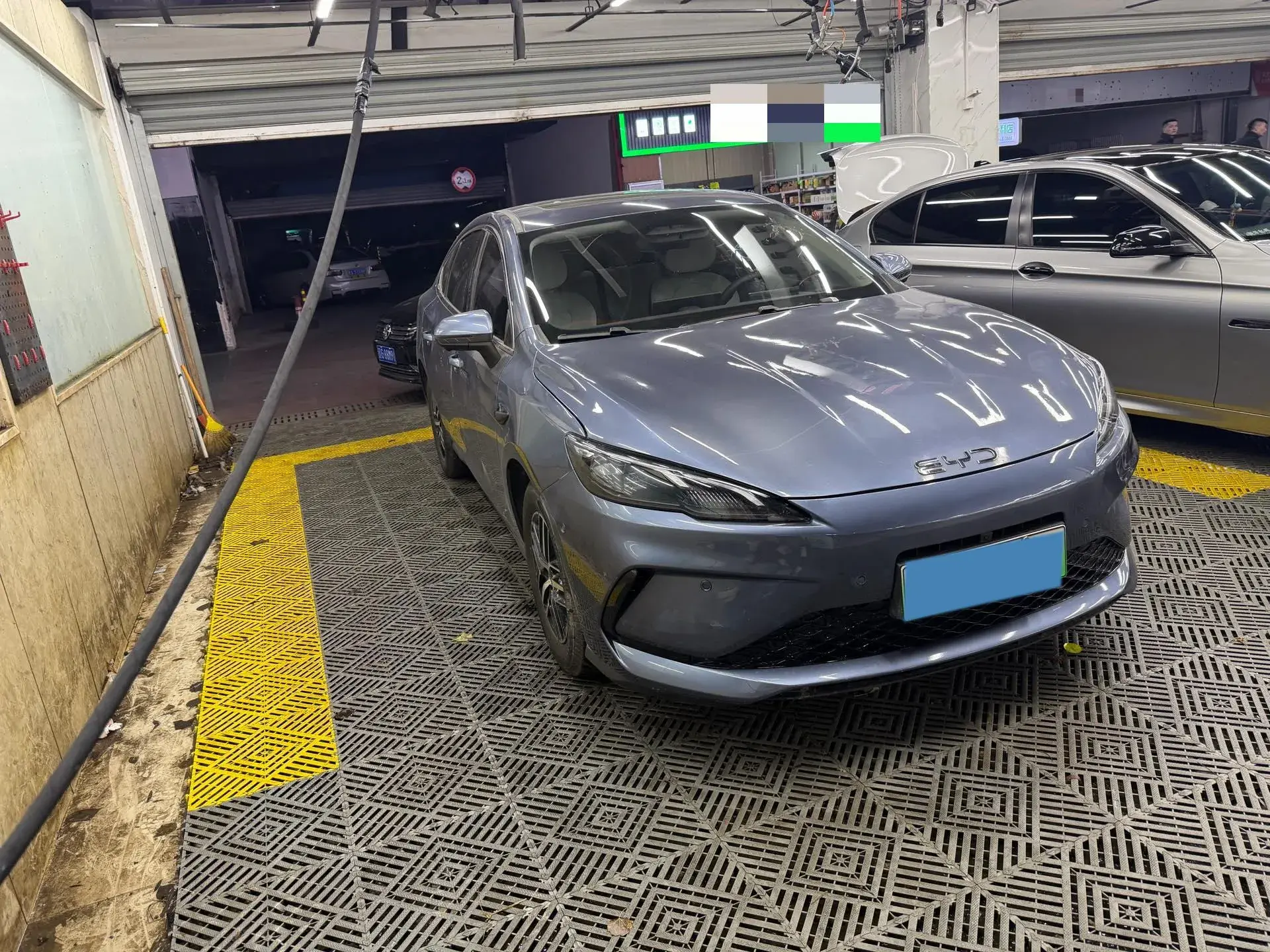 2025 BYD SEAL05 thumbnail 2