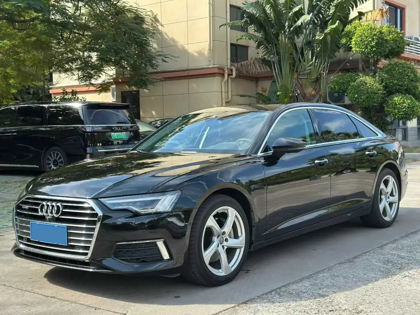 2020 AUDI A6L view 1