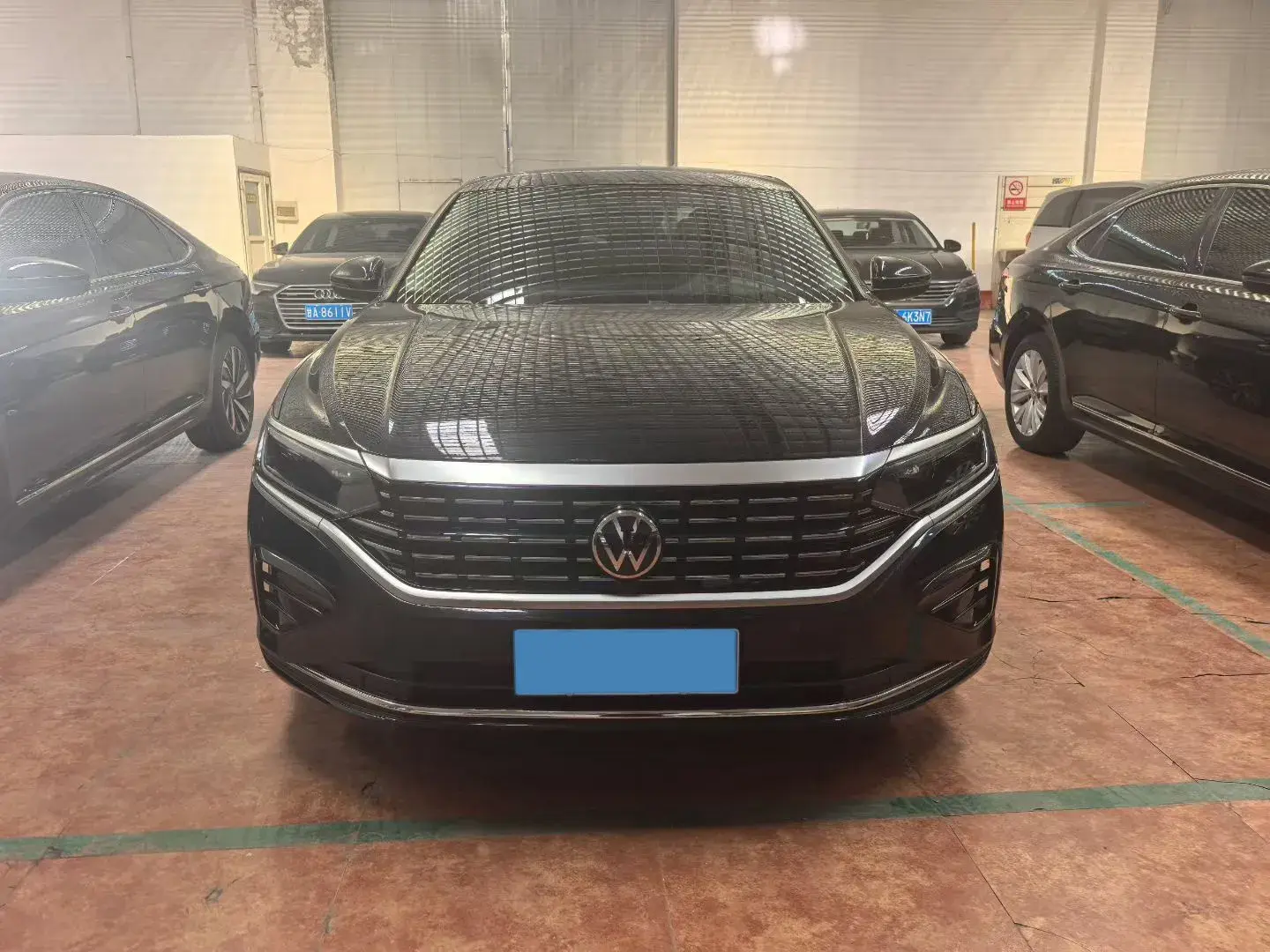 2022 VOLKSWAGEN PASSAT thumbnail 2