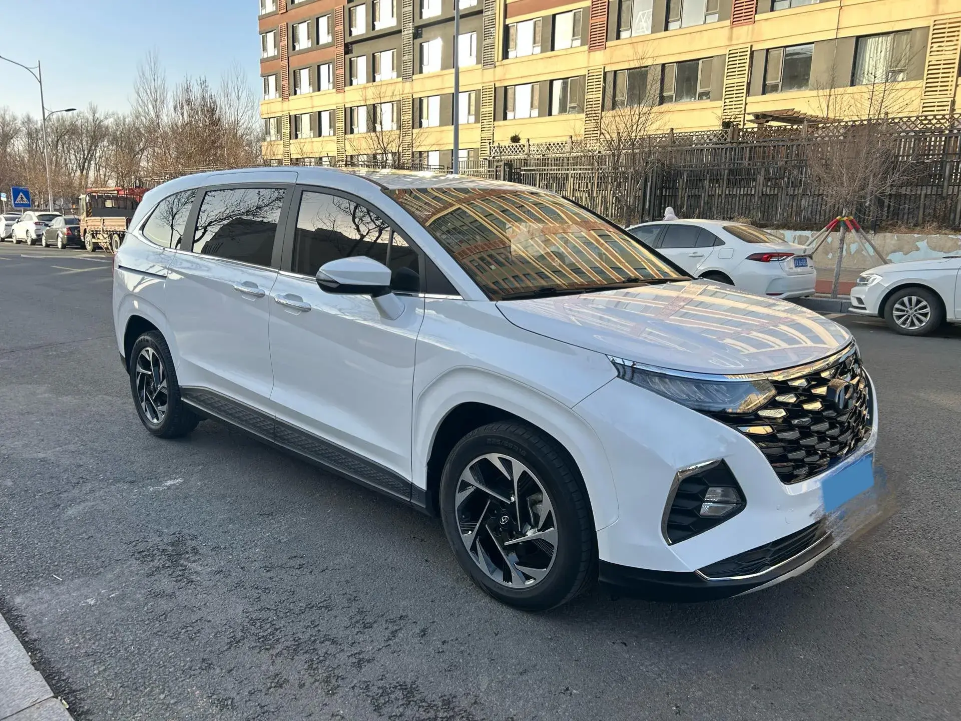 2021 HYUNDAI CUSTO thumbnail 3