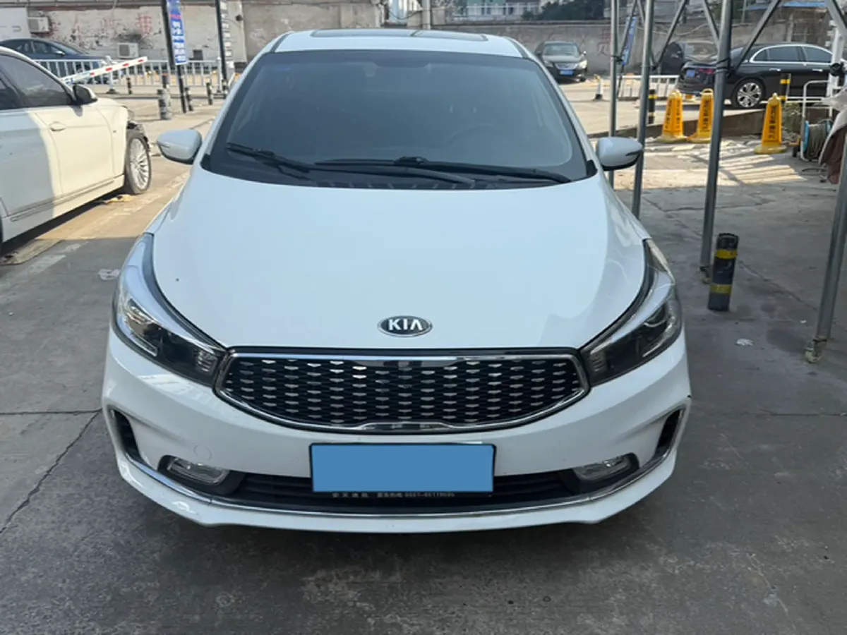2017 Kia K3 1.6L 128HP L4 6AT,autocango,china used car exporter,china ev exporter,chinese used car exporter,chinese used ev exporter