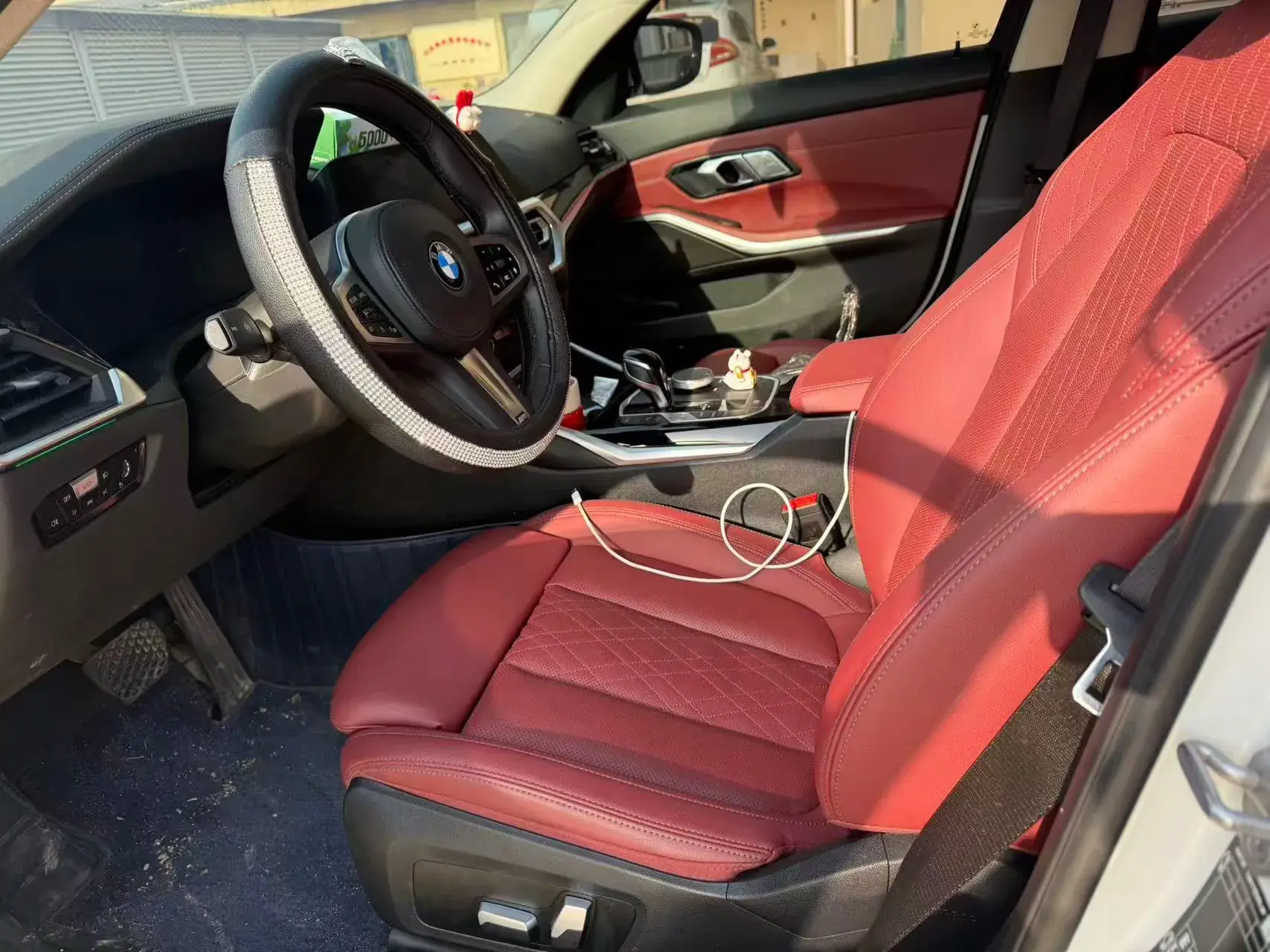 2022 BMW 3 thumbnail 3