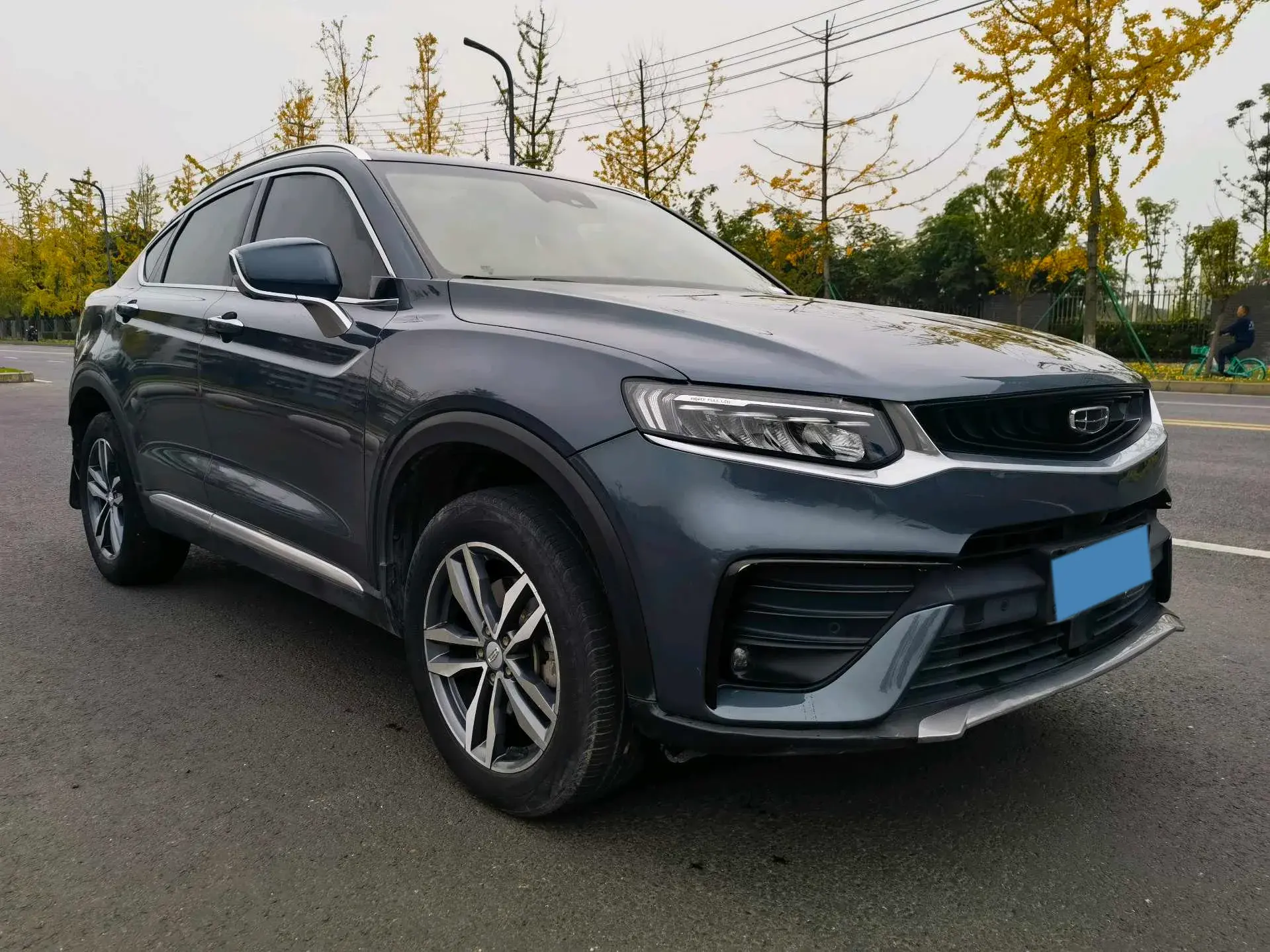 2019 GEELY TUGELLA thumbnail 3