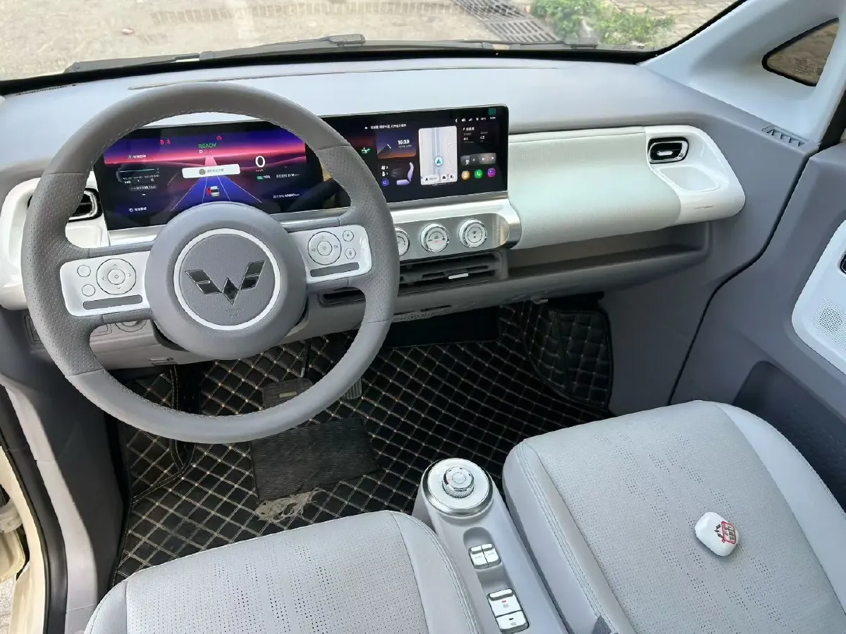 2023 WuLing Air ev BEV 28.4KWH,autocango,china used car exporter,china ev exporter,chinese used car exporter,chinese used ev exporter