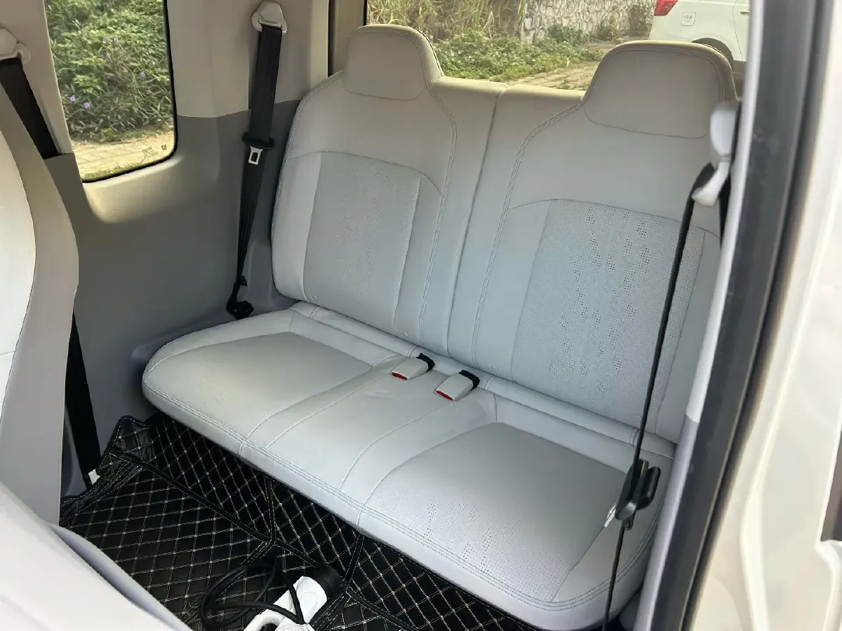 2023 WuLing Air ev BEV 28.4KWH,autocango,china used car exporter,china ev exporter,chinese used car exporter,chinese used ev exporter