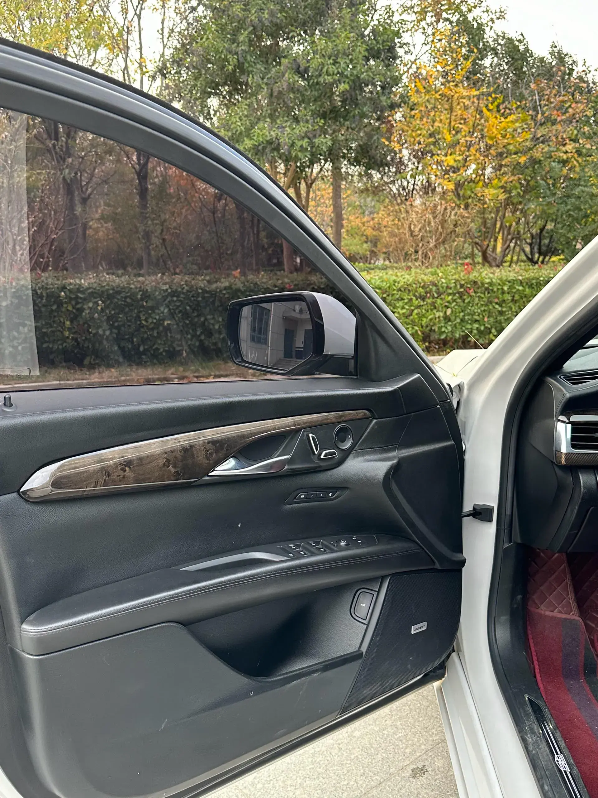 2021 CADILLAC CT6 thumbnail 4