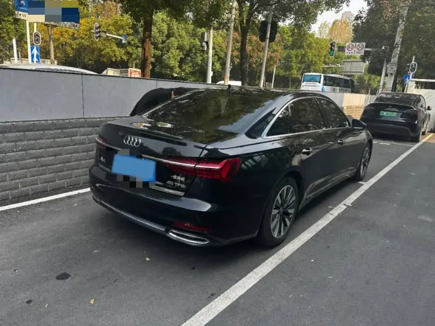 2019 AUDI A6L thumbnail 2