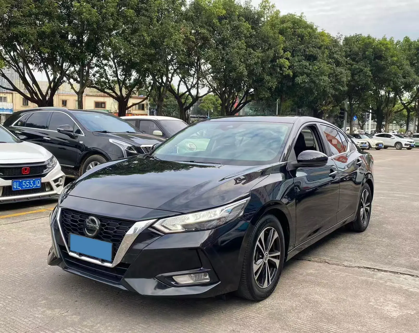 2021 NISSAN SYLPHY view 1