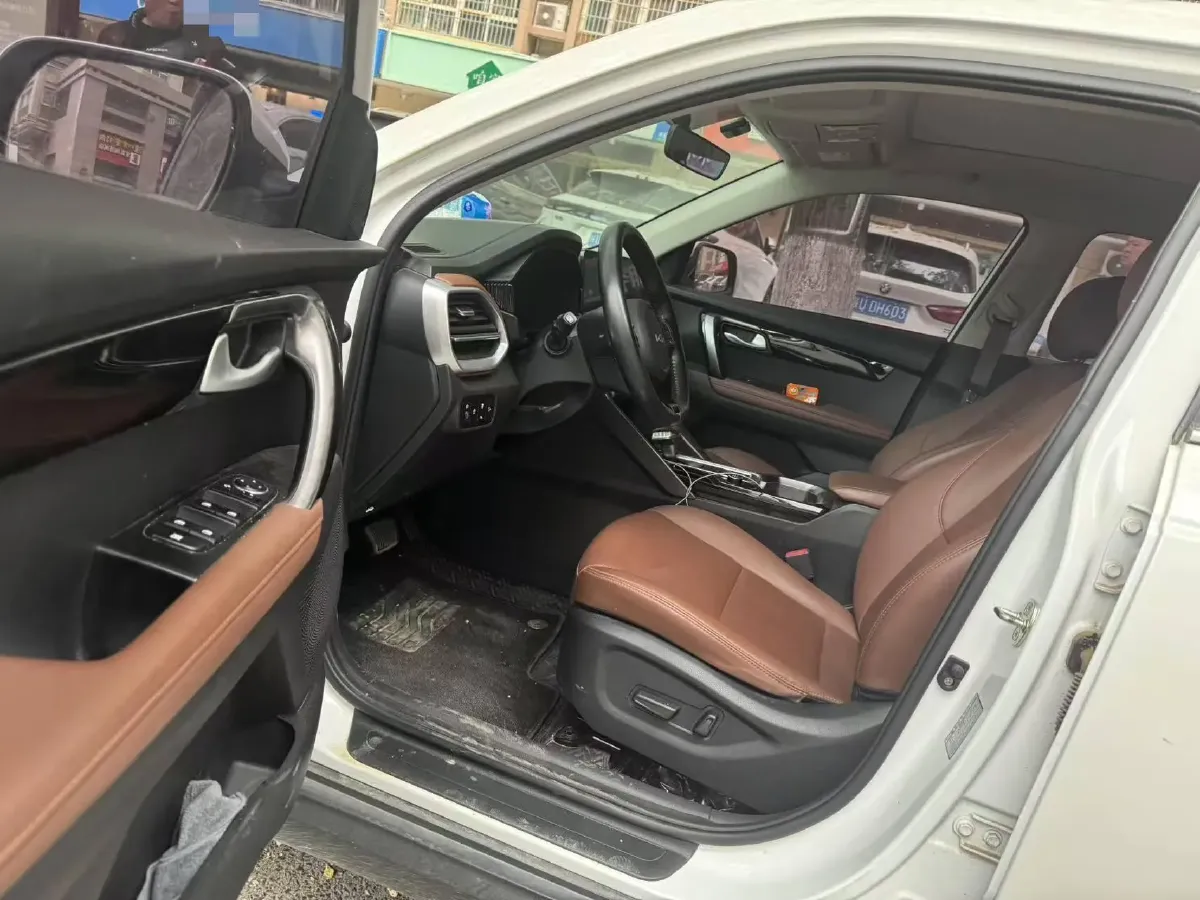 2021 Kia Sportage R 2.0L 161HP L4 6AT,autocango,china used car exporter,china ev exporter,chinese used car exporter,chinese used ev exporter