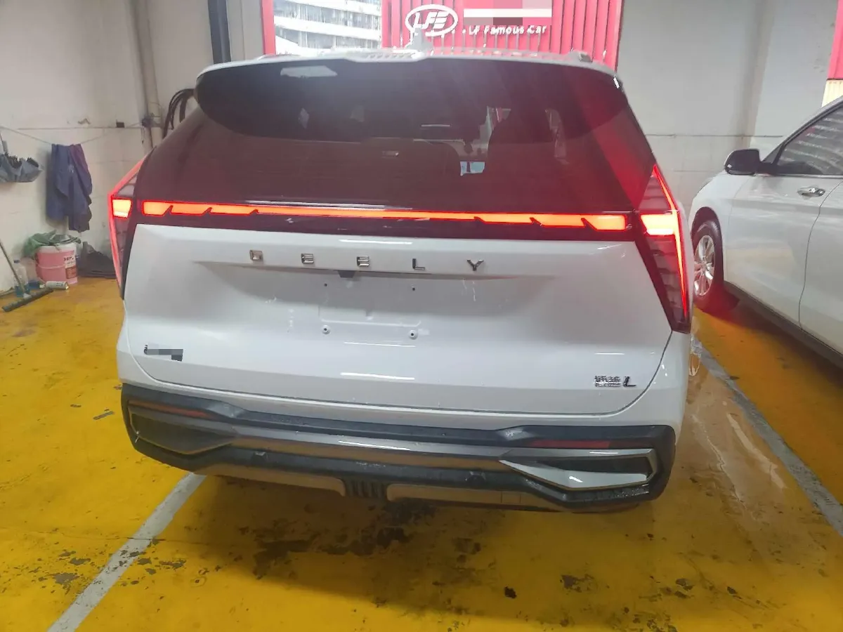 2023 Geely StarRay 1.5T 181HP L4 7DCT,autocango,china used car exporter,china ev exporter,chinese used car exporter,chinese used ev exporter
