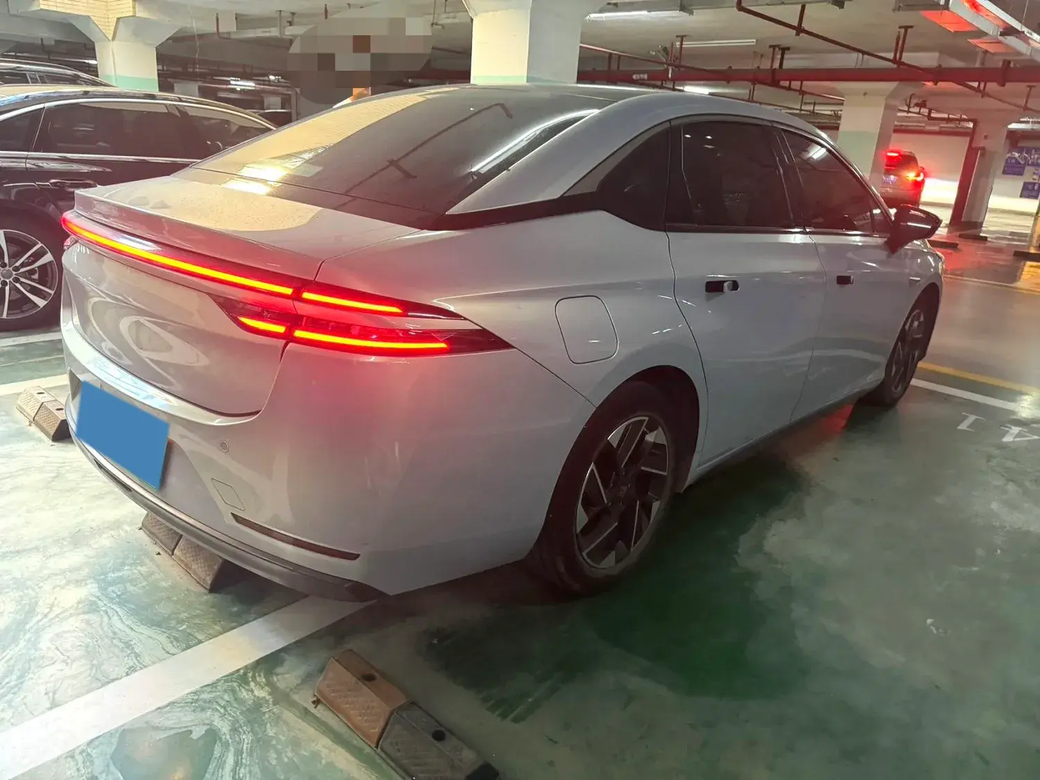 2022 AION S thumbnail 3