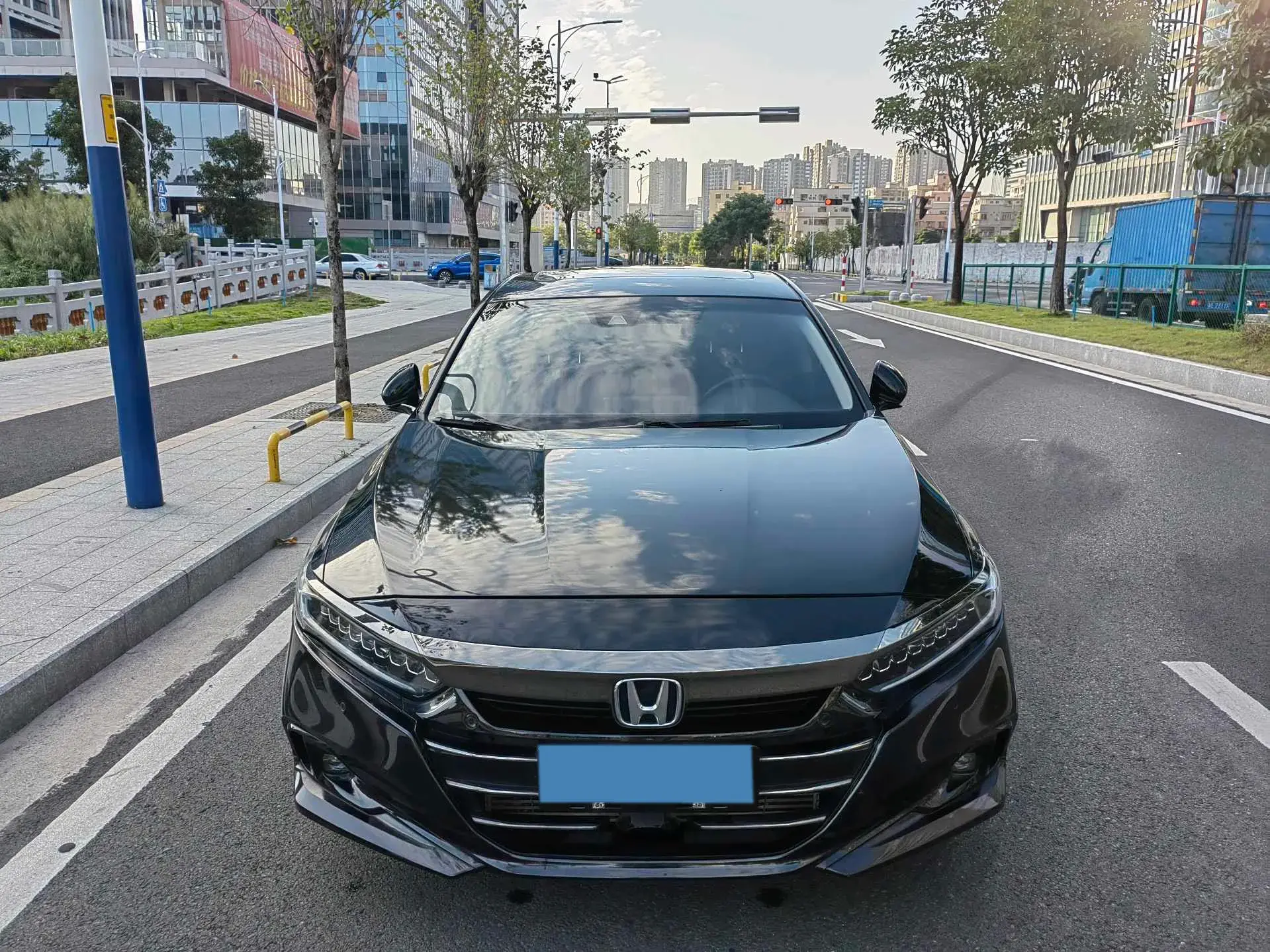 2022 HONDA ACCORD thumbnail 2