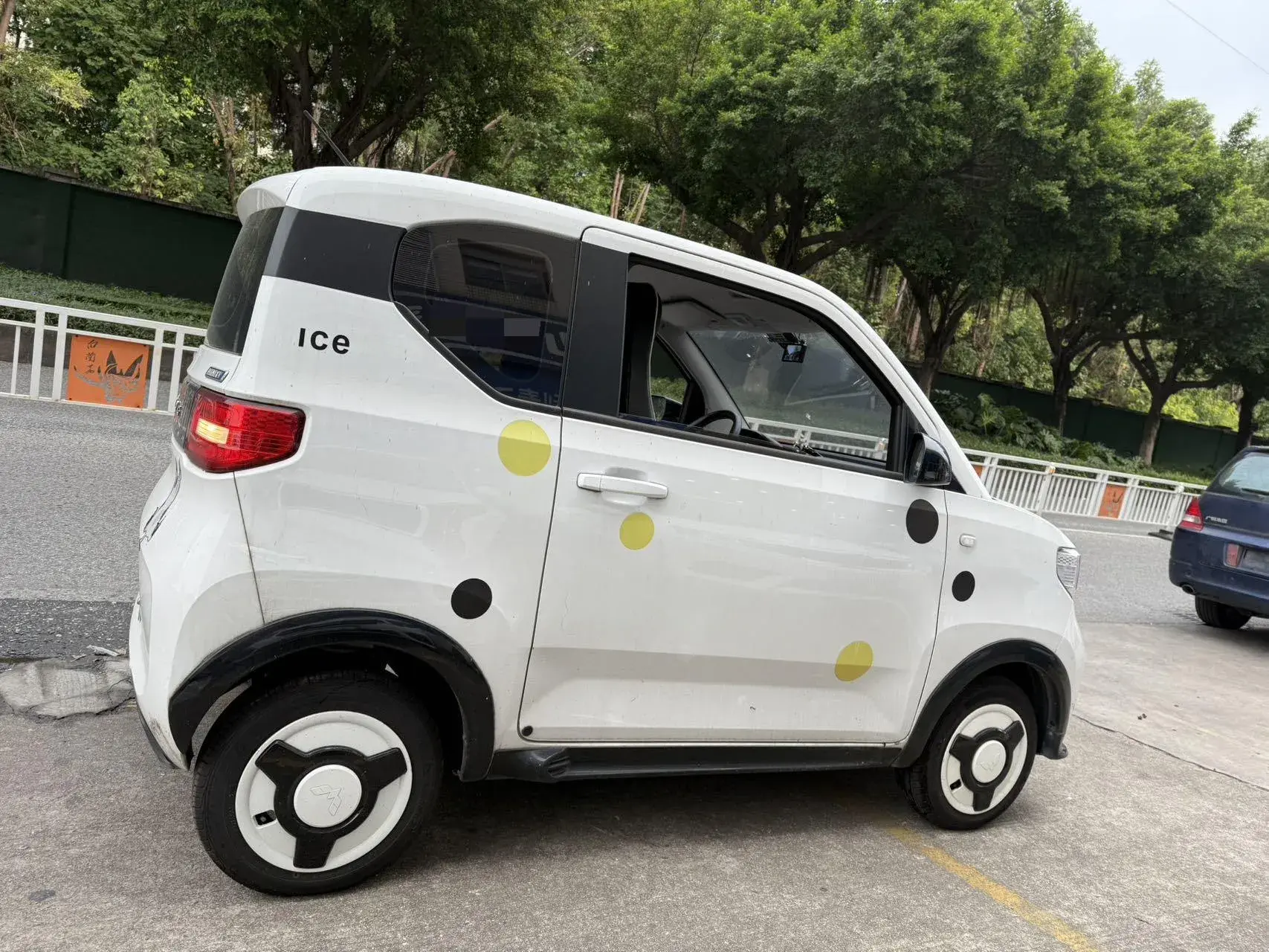 2020 WULING HONGGUANG thumbnail 4