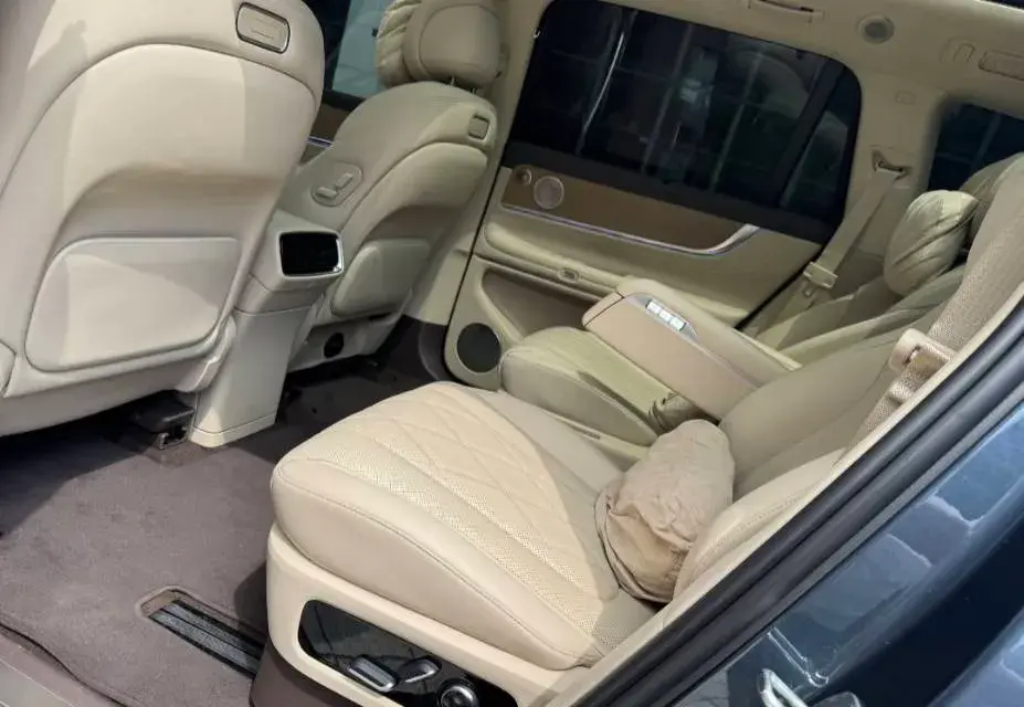 2024 AITO AITO thumbnail 3