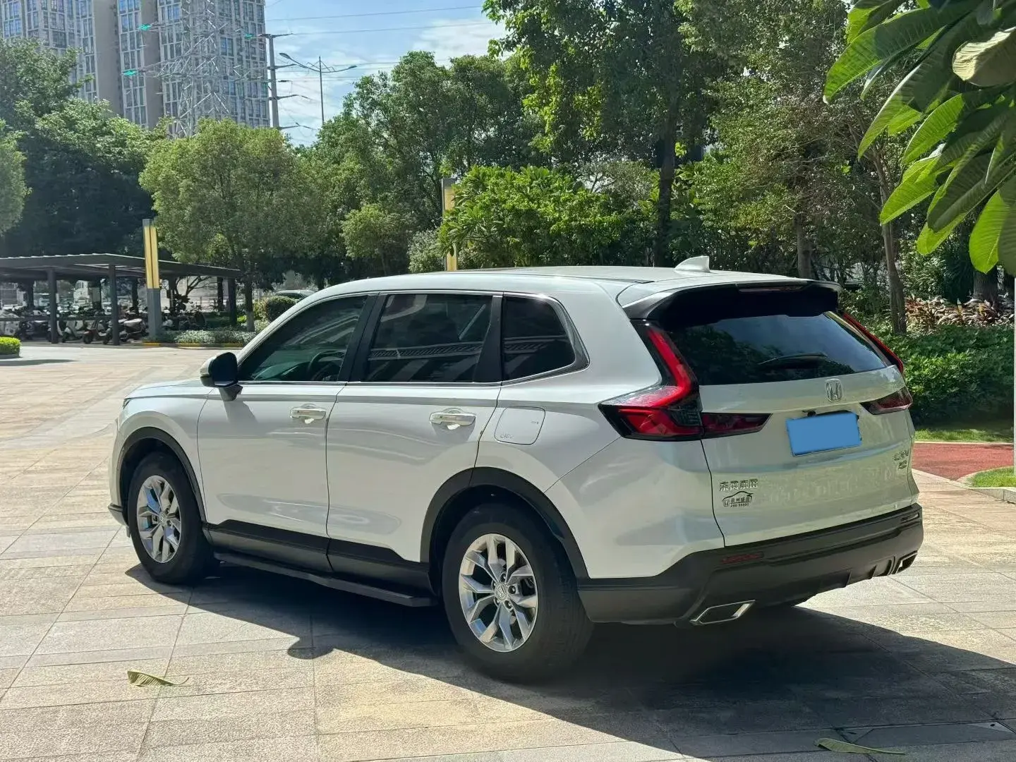 2023 HONDA CR-V thumbnail 4