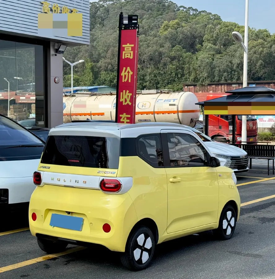 2024 WuLing HongGuang MINI EV BEV 17.3KWH,autocango,china used car exporter,china ev exporter,chinese used car exporter,chinese used ev exporter