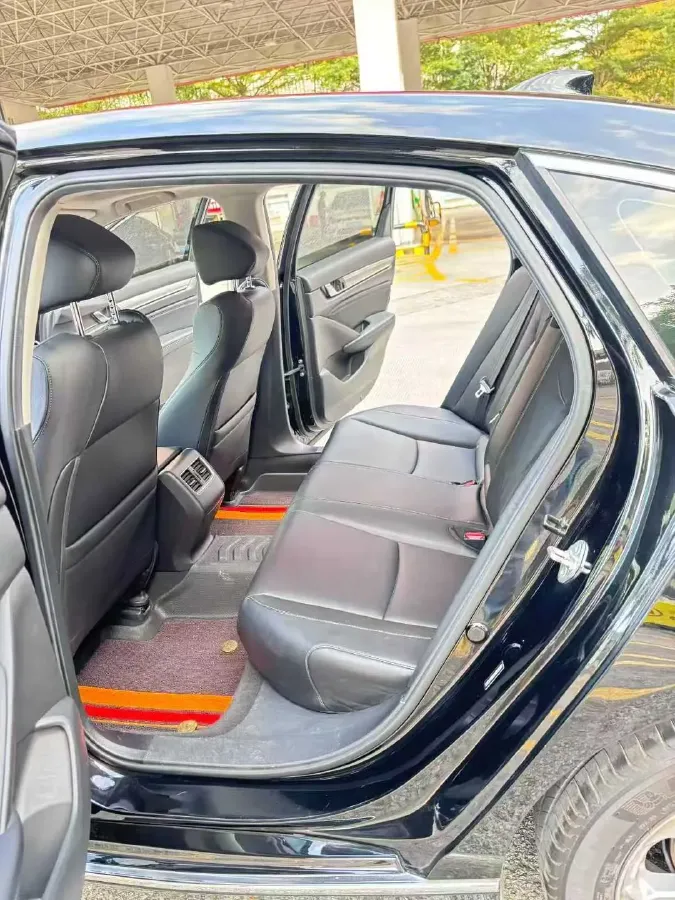 2021 Honda Accord 1.5T 194HP L4 CVT,autocango,china used car exporter,china ev exporter,chinese used car exporter,chinese used ev exporter