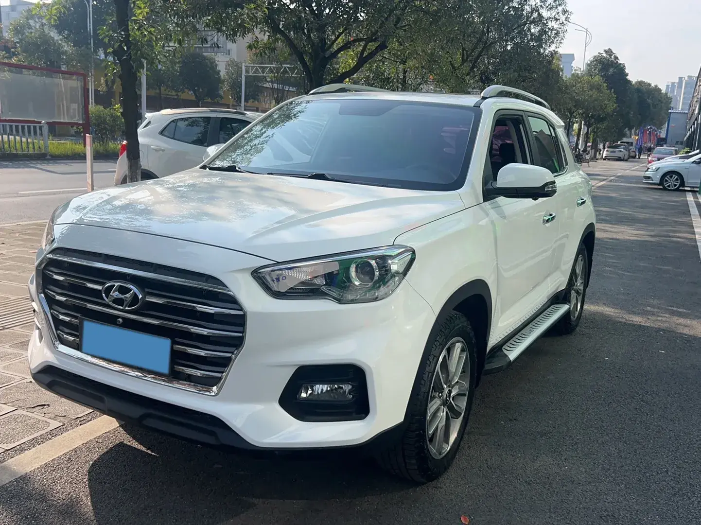 2018 HYUNDAI IX35 view 1