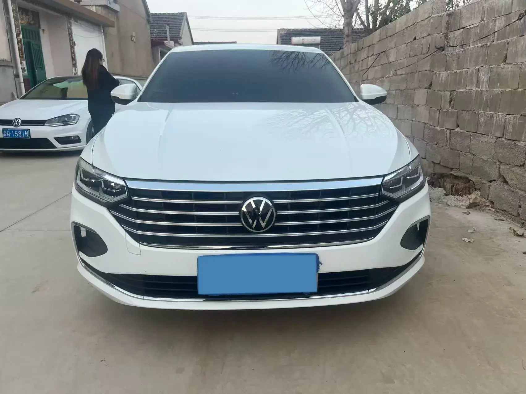 2023 VOLKSWAGEN LAVIDA thumbnail 2