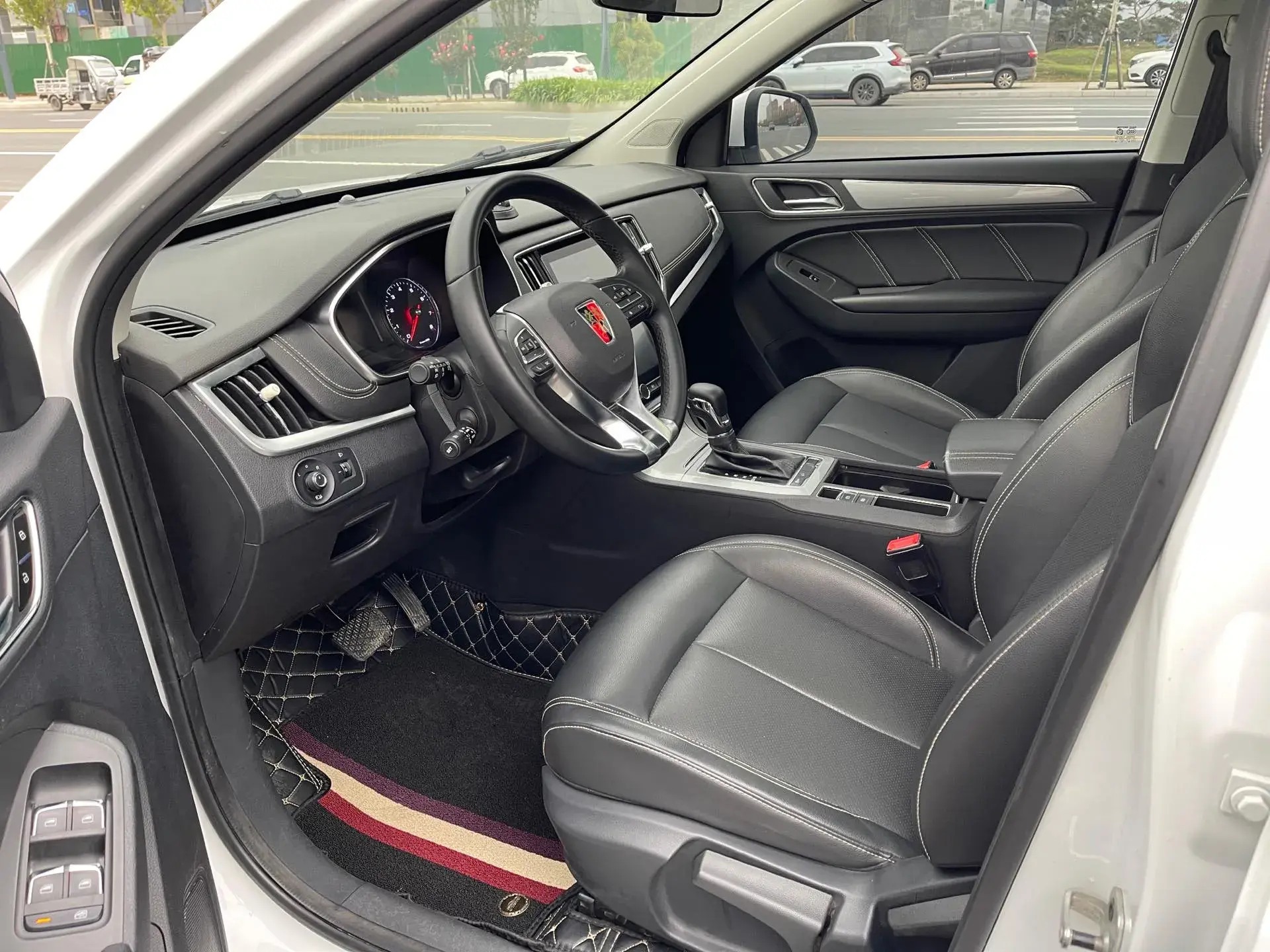 2020 ROEWE RX5 thumbnail 4