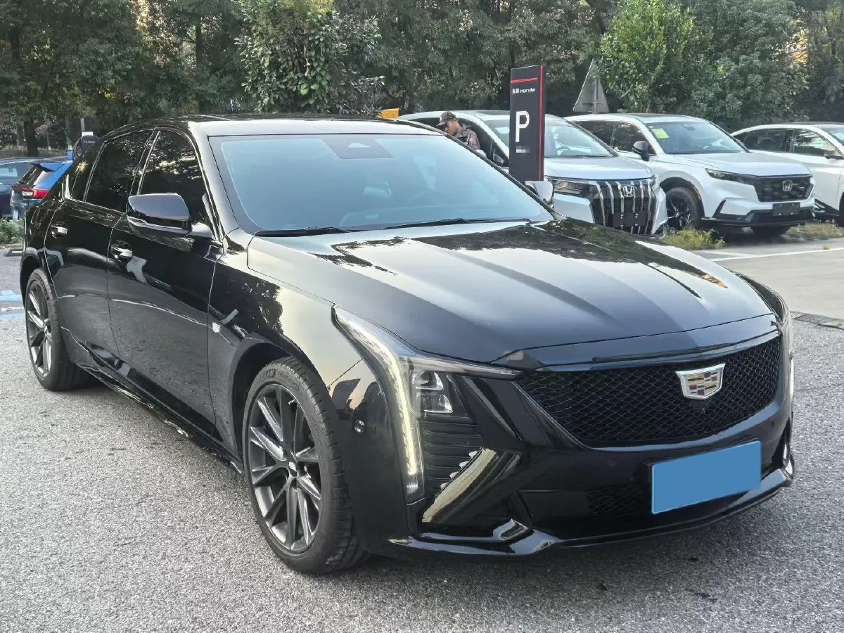 2024 Cadillac CT5 2.0T 237HP L4 10AT,autocango,china used car exporter,china ev exporter,chinese used car exporter,chinese used ev exporter