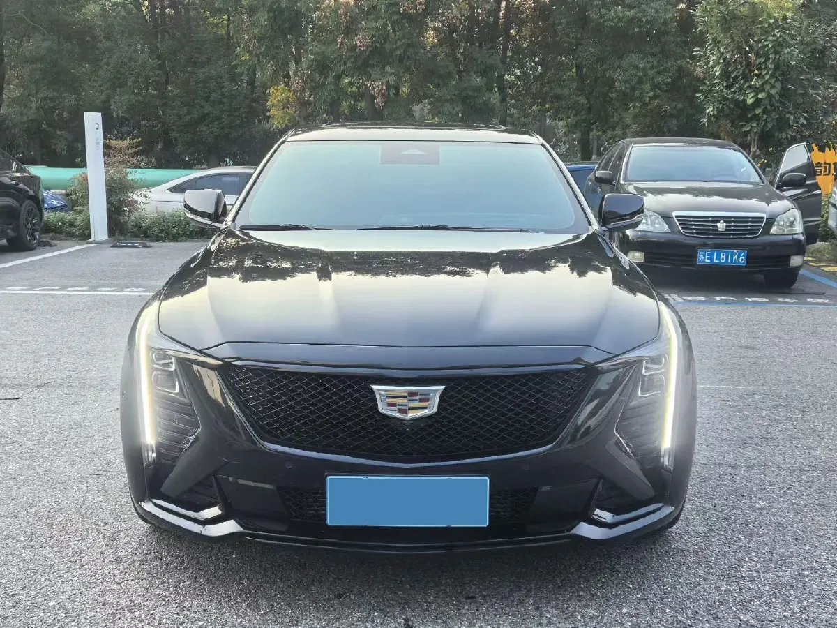 2024 Cadillac CT5 2.0T 237HP L4 10AT,autocango,china used car exporter,china ev exporter,chinese used car exporter,chinese used ev exporter