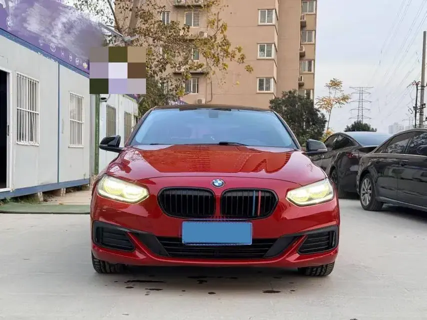2020 BMW 1 thumbnail 2
