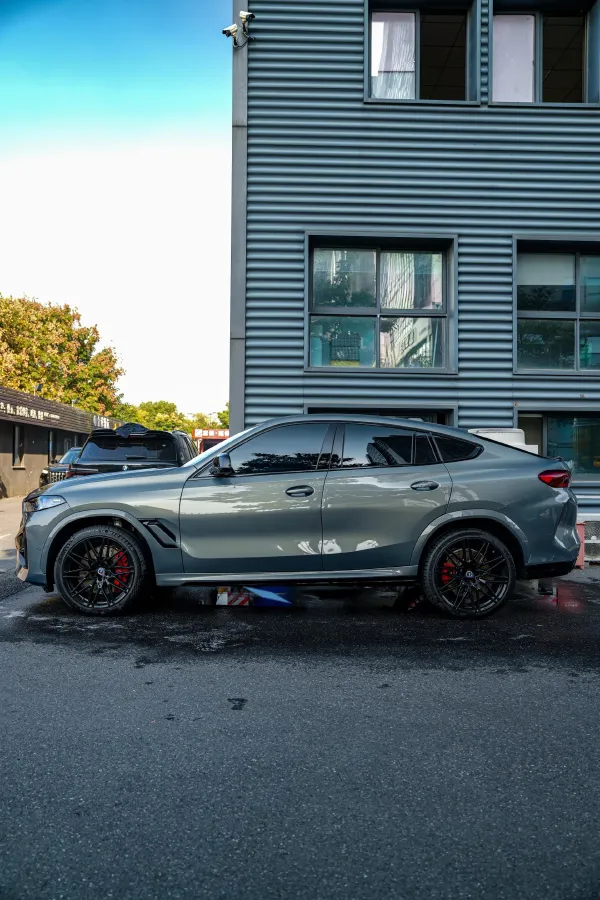 2023 BMW X6 M 4.4T 626HP V8 8AT,autocango,china used car exporter,china ev exporter,chinese used car exporter,chinese used ev exporter