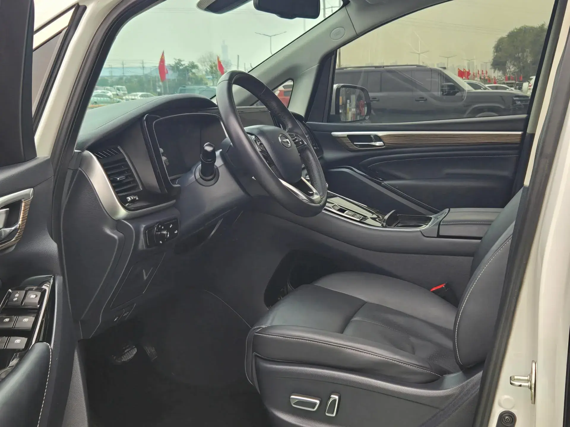 2023 GAC TRUMPCHI thumbnail 4